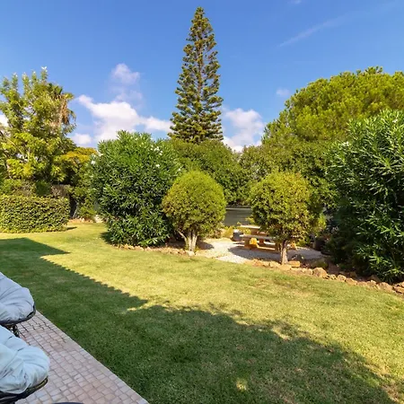 Tranquila Villa