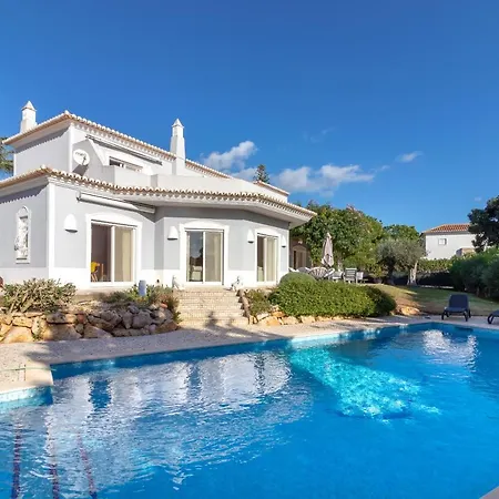 Tranquila Villa *